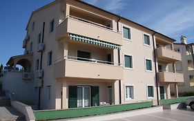 Apartment Anethum